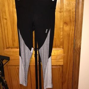 Victoria Secret Pink Yoga Legging